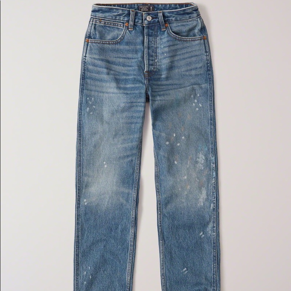 🆕 Abercrombie High Rise Straight Jean 28